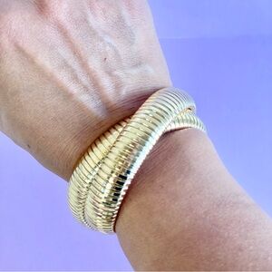 NEW 18K Gold Filled Intertwined 14mm Wide Coil Styled Bangle